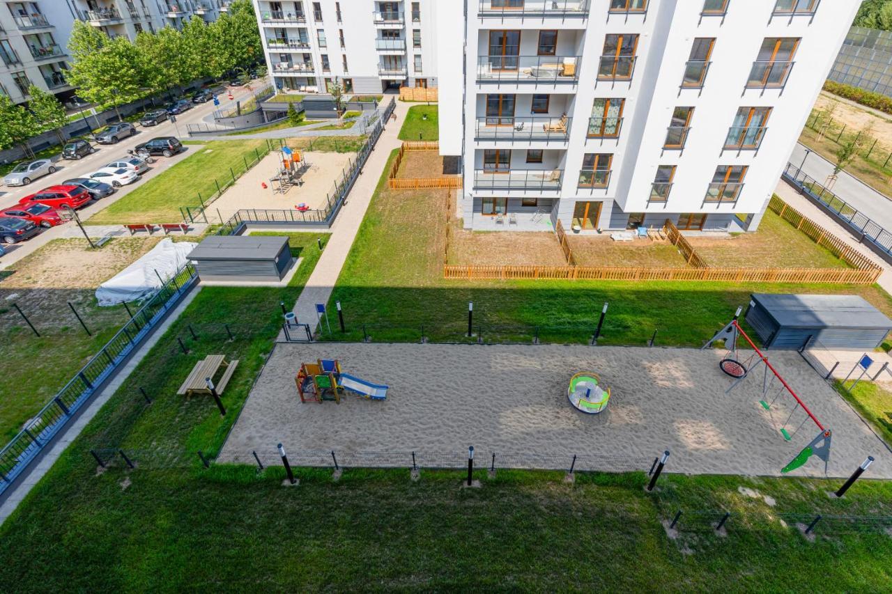 Ursus Sunny Studio For 4 Guests With Parking & Balcony By Noclegi Renters Varsovia Exterior foto