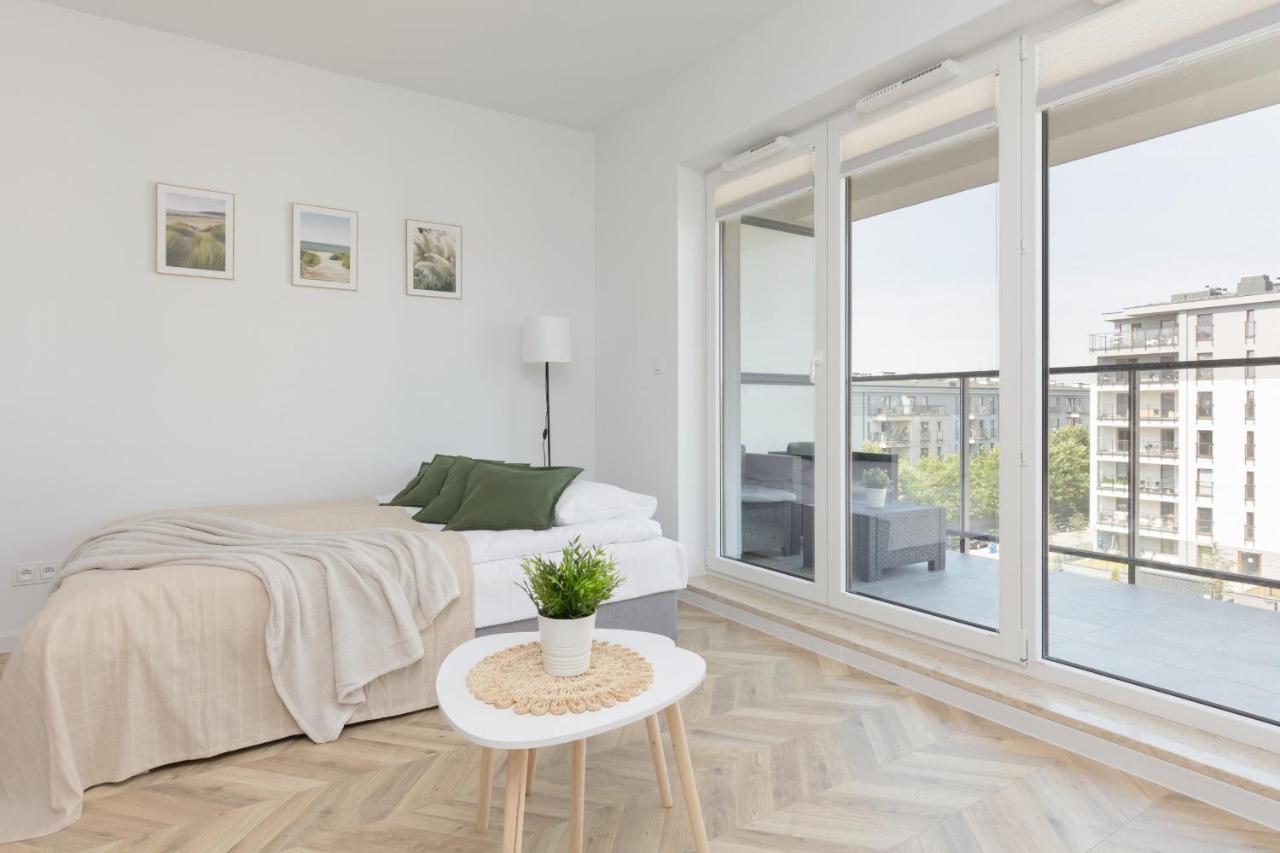 Ursus Sunny Studio For 4 Guests With Parking & Balcony By Noclegi Renters Varsovia Exterior foto