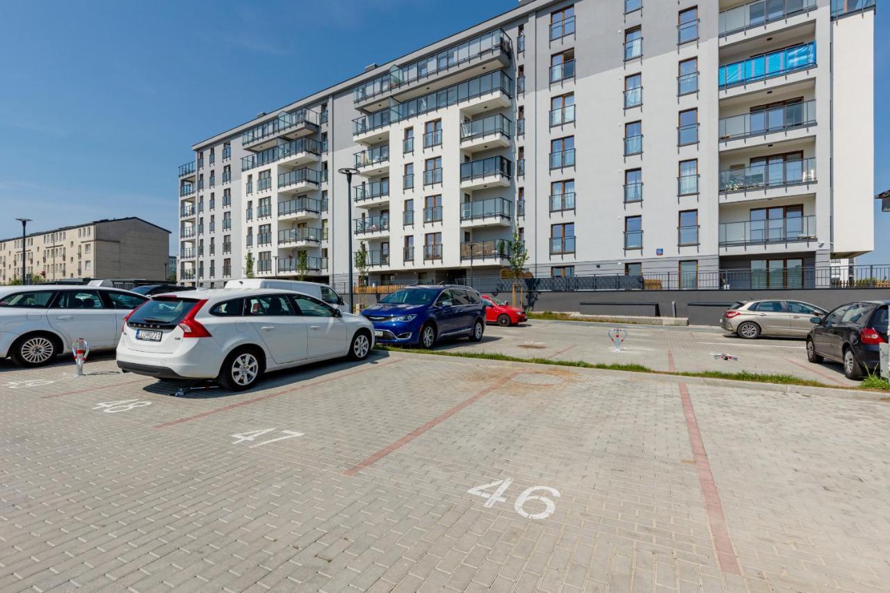 Ursus Sunny Studio For 4 Guests With Parking & Balcony By Noclegi Renters Varsovia Exterior foto